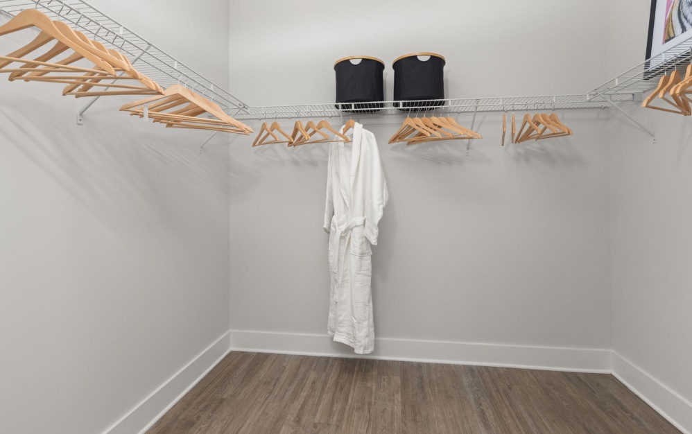 B1 - 2 bedroom floorplan layout with 2 bathrooms and 1165 square feet (Modern Secondary Bathroom)