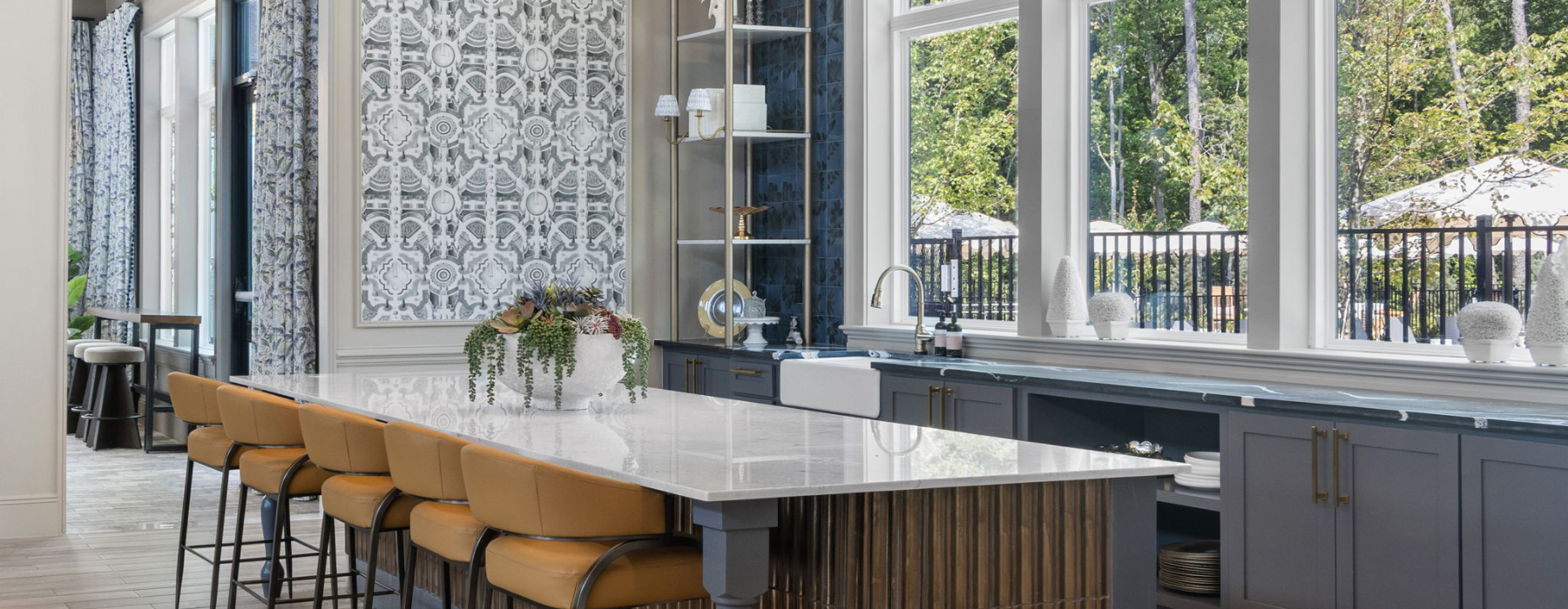 Elegant Clubroom and Lounge Elegant Clubroom and Lounge